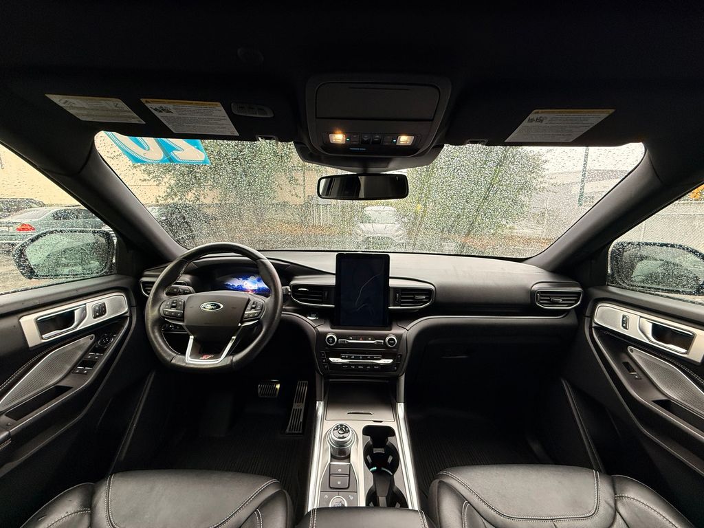 Thumbnail: 2020 Ford Explorer - 9