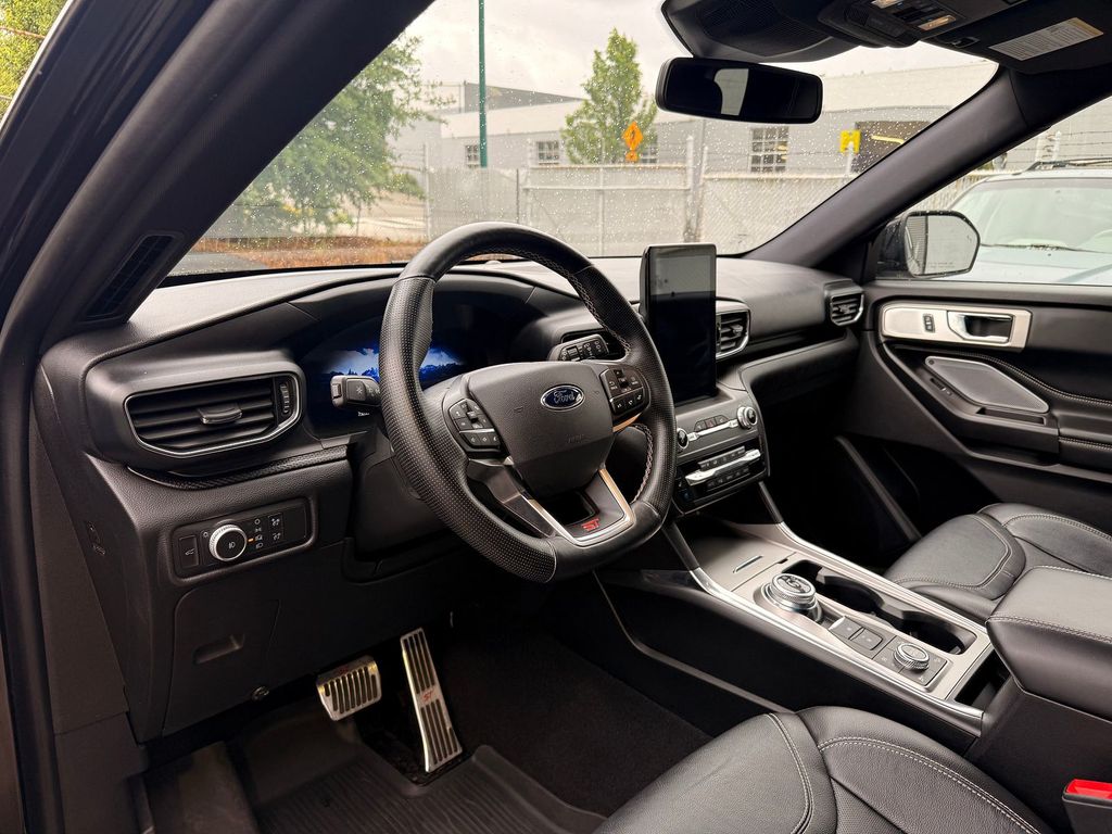 Thumbnail: 2020 Ford Explorer - 2