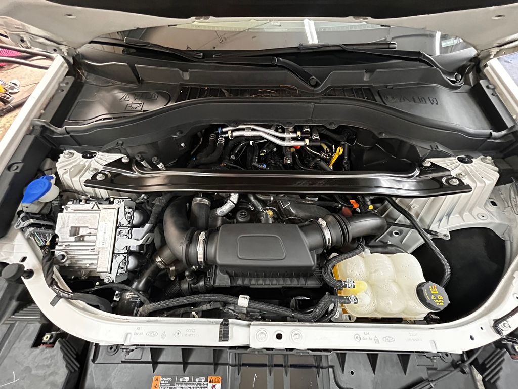 Thumbnail: 2021 Ford Explorer - 8
