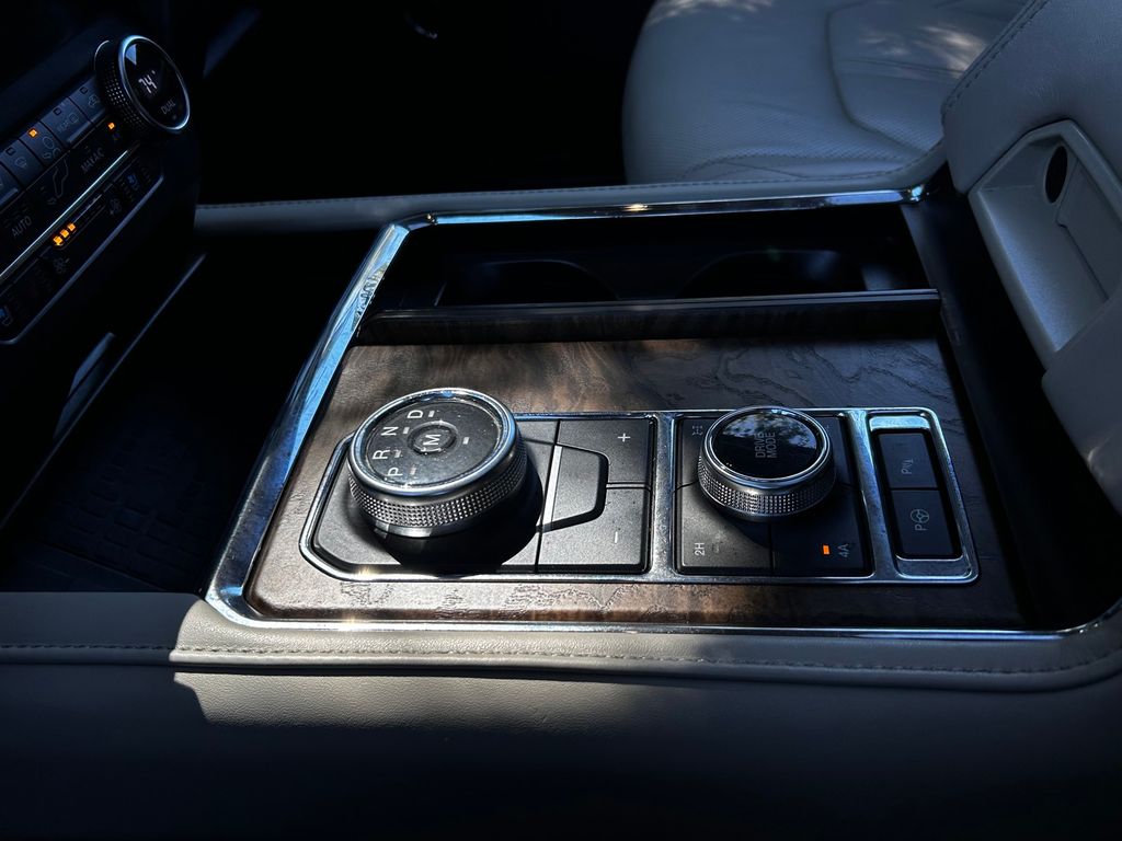Thumbnail: 2021 Ford Expedition MAX - 22