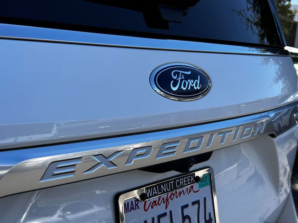 Thumbnail: 2021 Ford Expedition MAX - 7