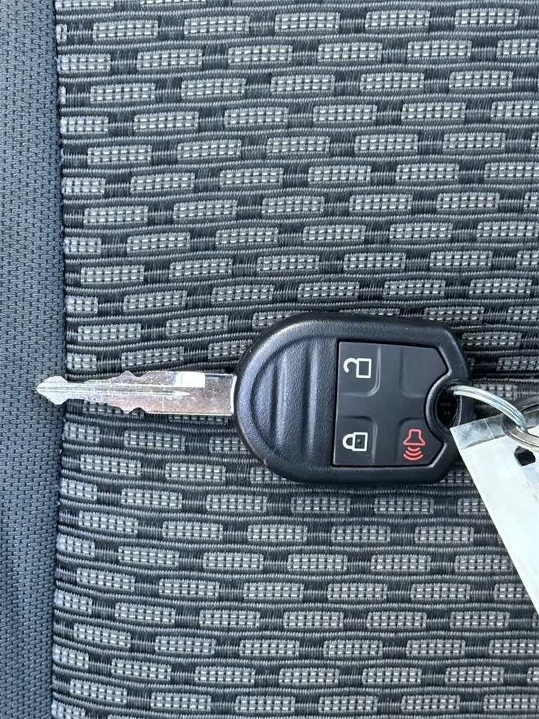 Thumbnail: 2016 Ford F-250 - 18