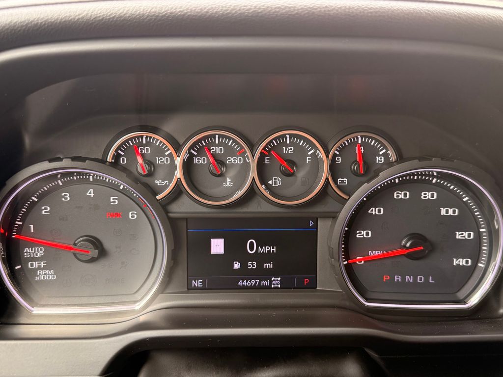 Thumbnail: 2019 Chevrolet Silverado 1500 - 14