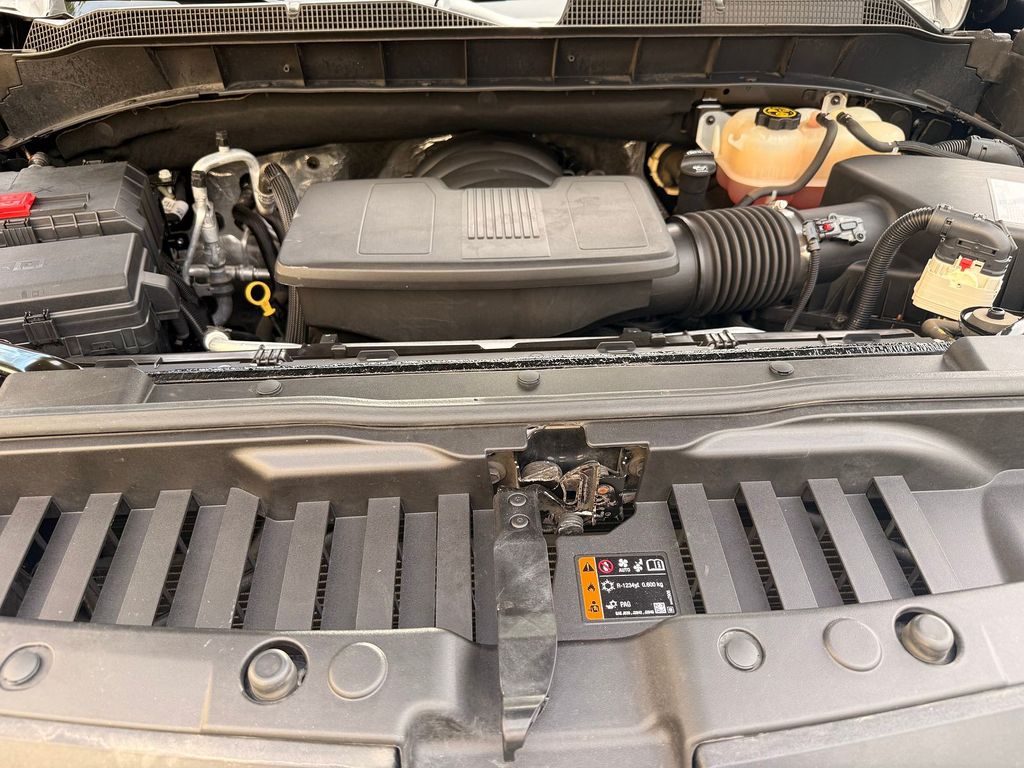 Thumbnail: 2019 Chevrolet Silverado 1500 - 7