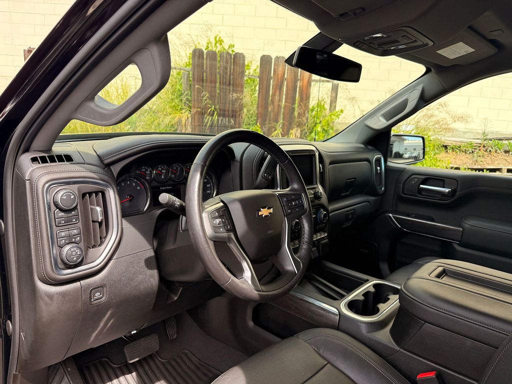 Thumbnail: 2019 Chevrolet Silverado 1500 - 2
