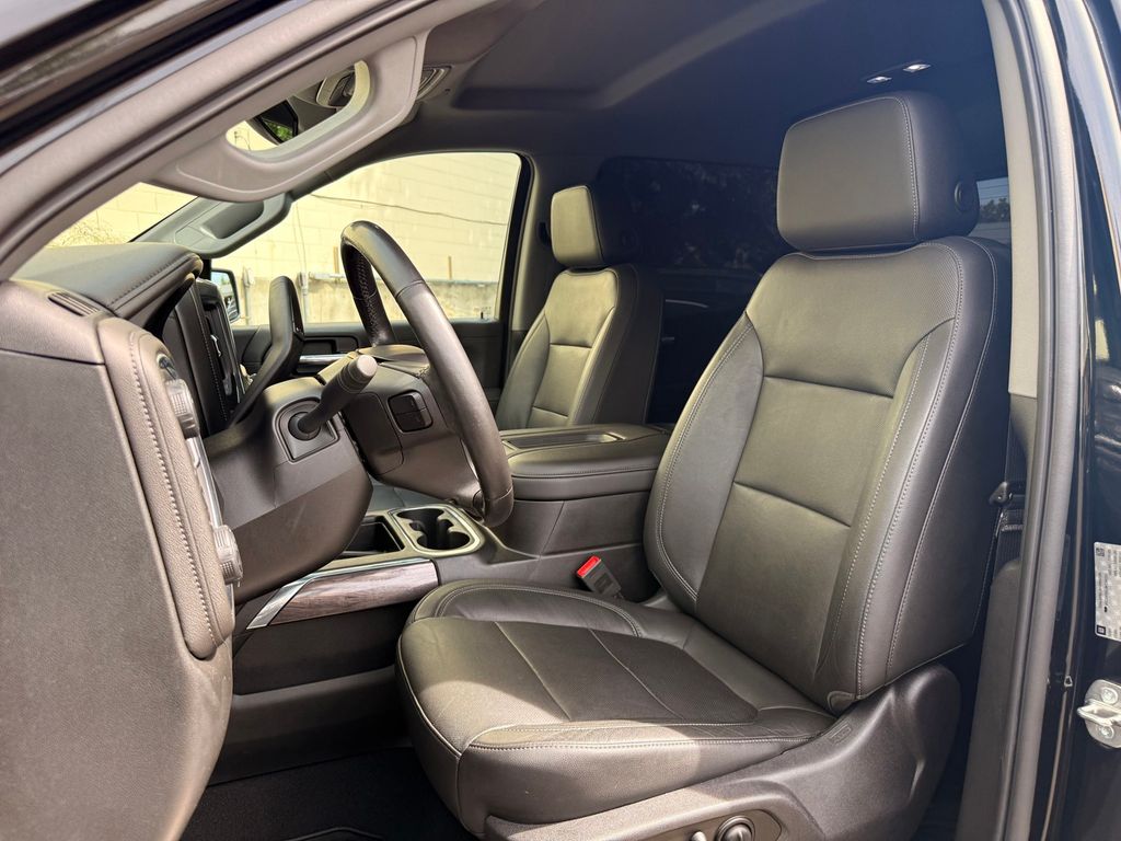 Thumbnail: 2019 Chevrolet Silverado 1500 - 9