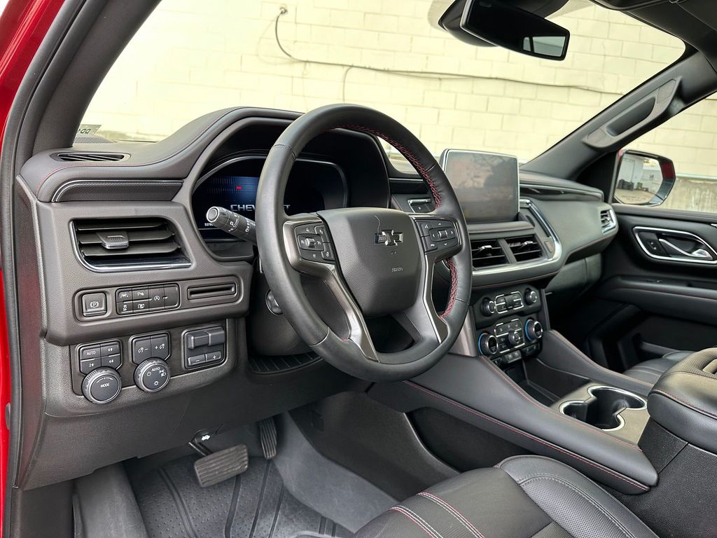 Thumbnail: 2024 Chevrolet Tahoe - 2