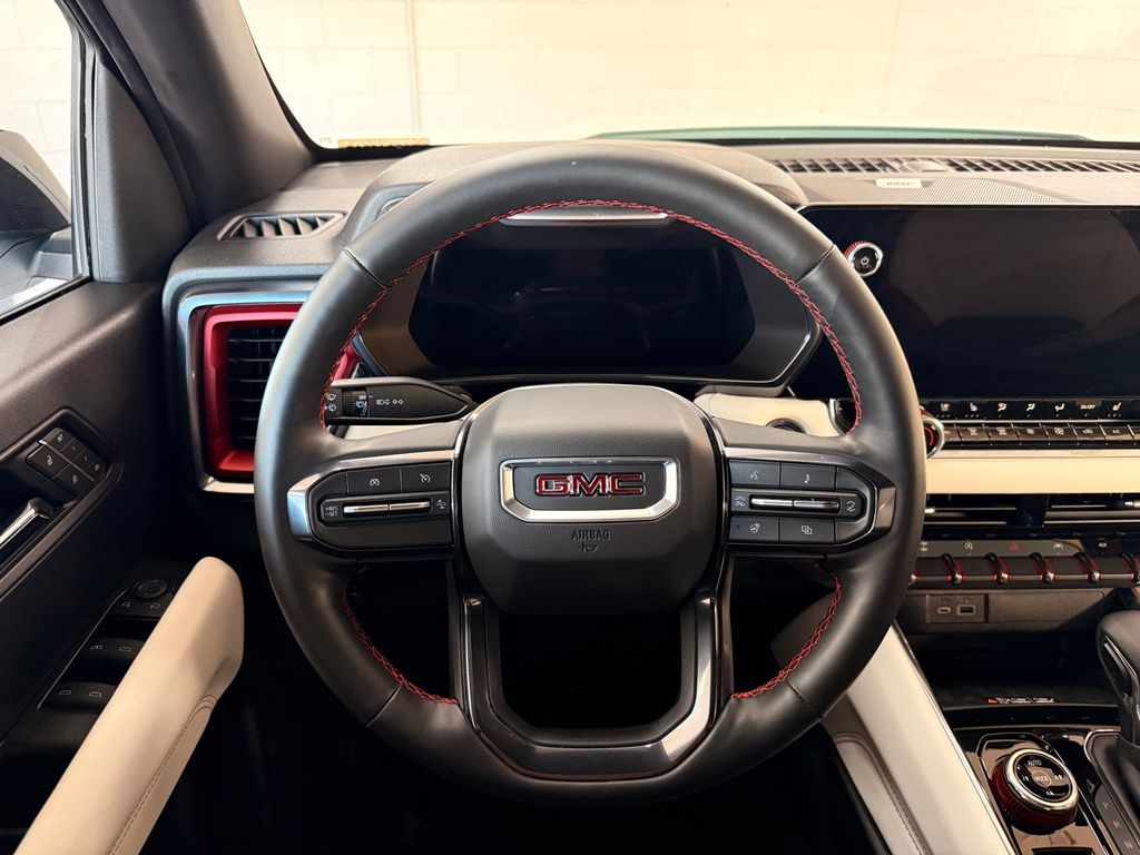 Thumbnail: 2025 GMC Canyon - 13