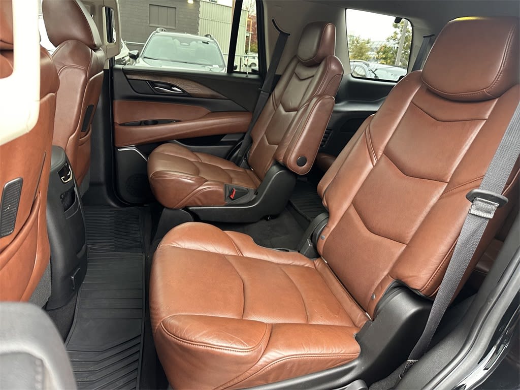 2019 Cadillac Escalade Luxury 12