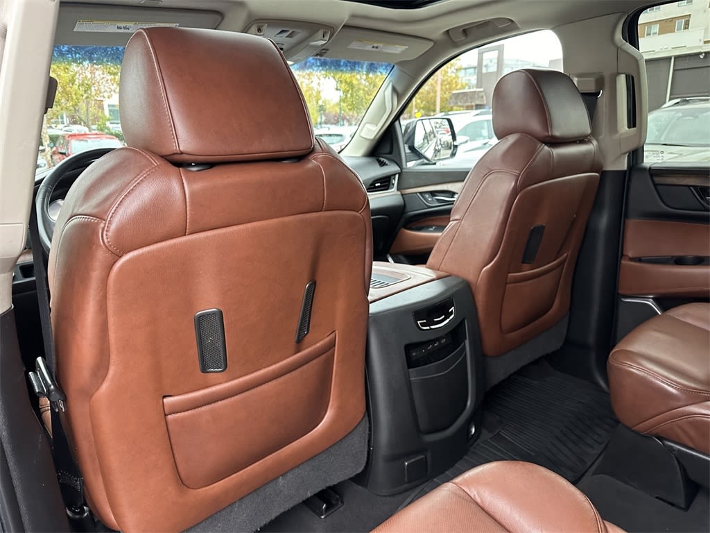 2019 Cadillac Escalade Luxury 18