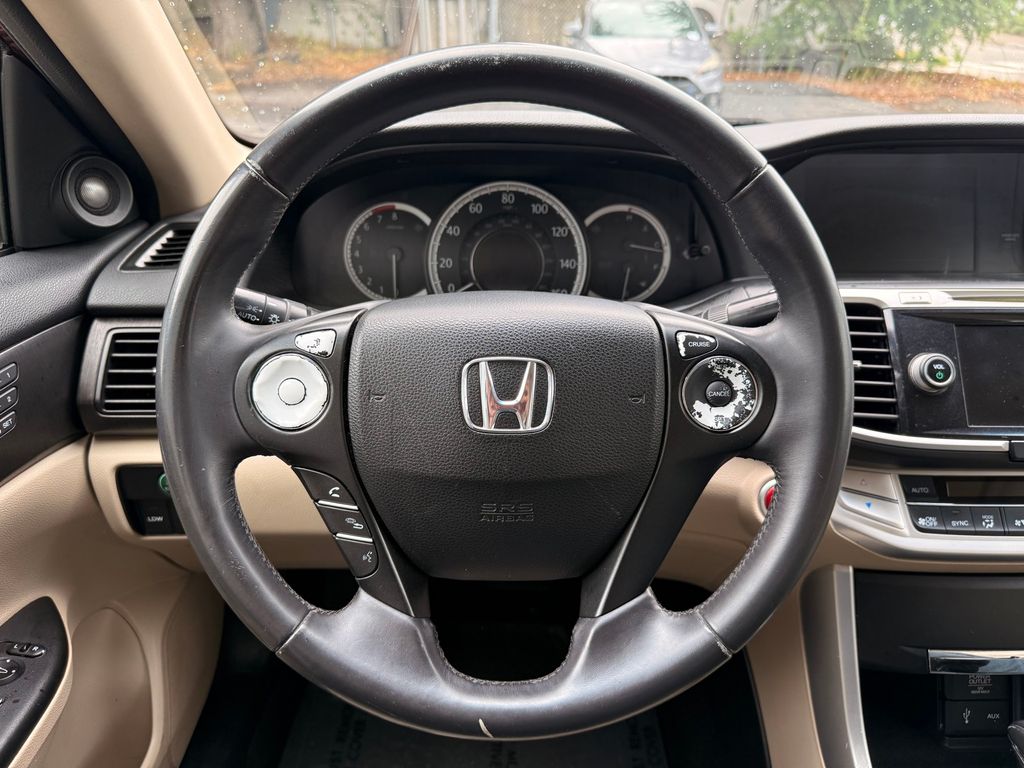 Thumbnail: 2013 Honda Accord - 13