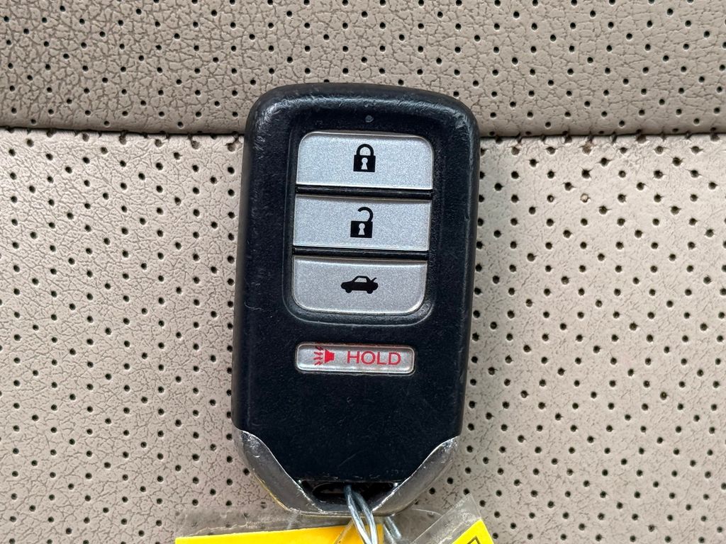 Thumbnail: 2013 Honda Accord - 18