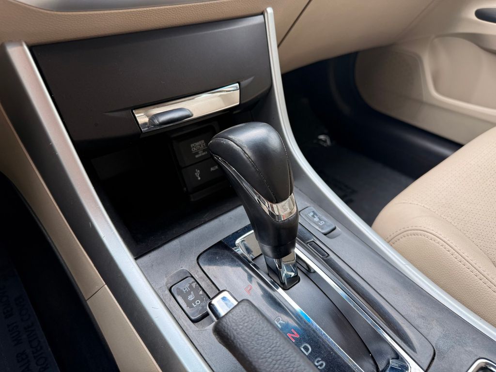 Thumbnail: 2013 Honda Accord - 15