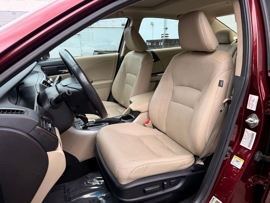 Thumbnail: 2013 Honda Accord - 10