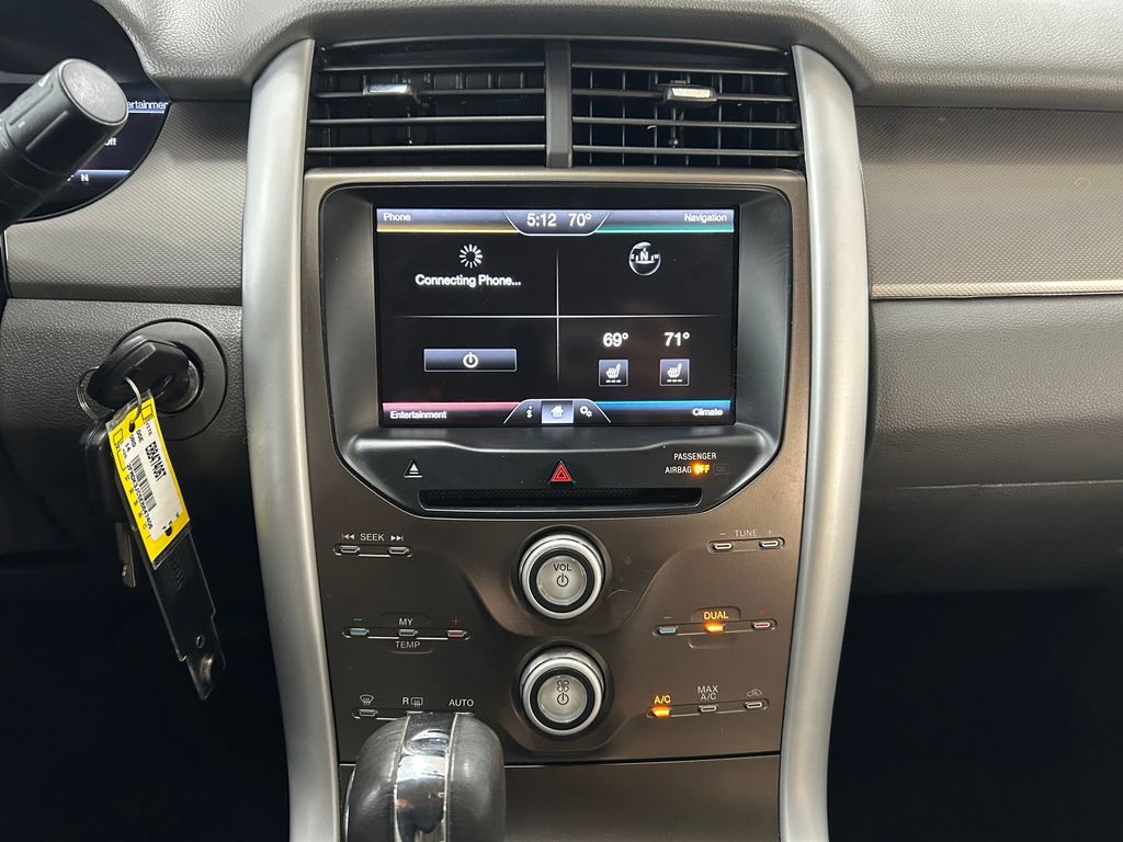 Thumbnail: 2014 Ford Edge - 15