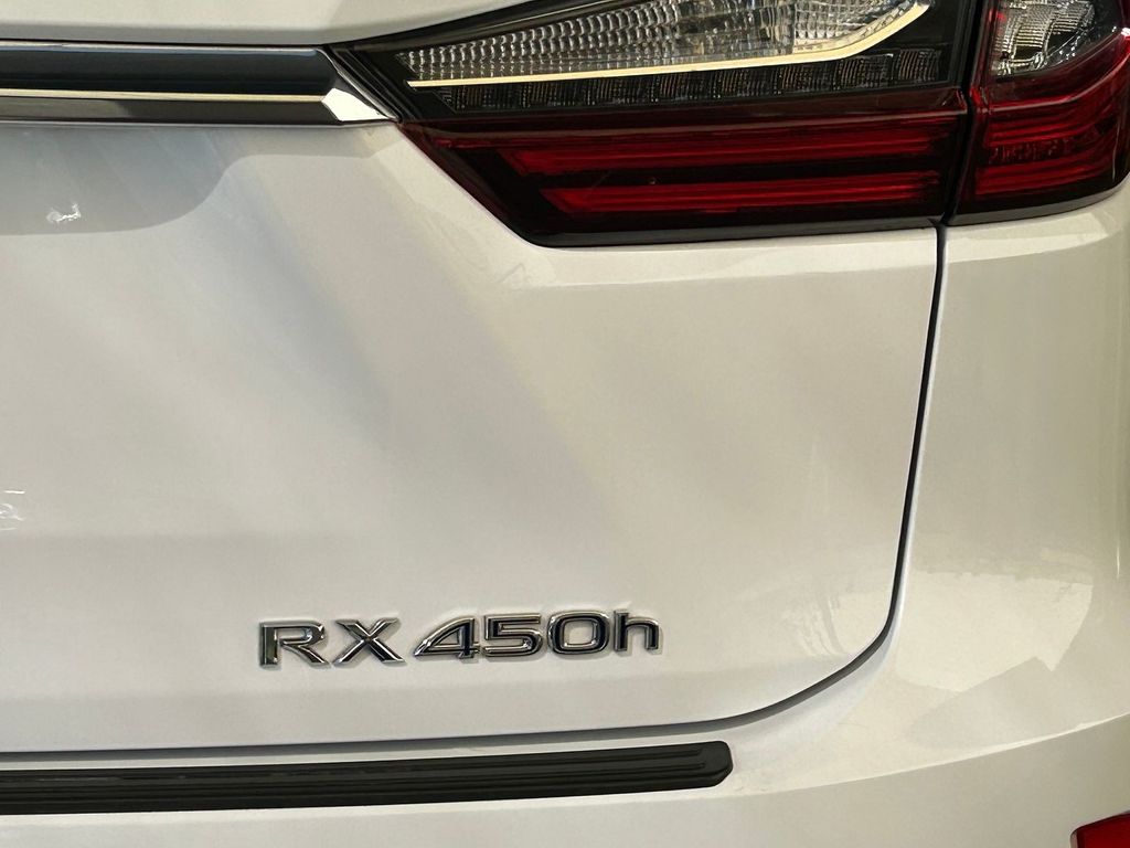 Thumbnail: 2019 Lexus RX - 20
