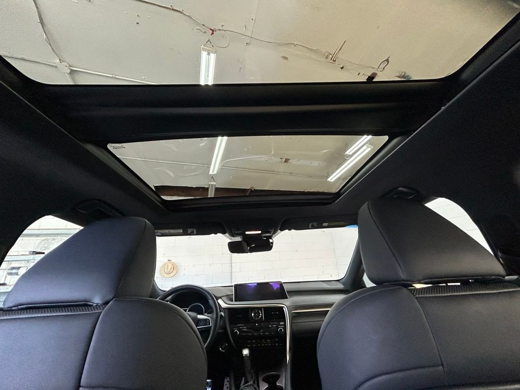 Thumbnail: 2019 Lexus RX - 21