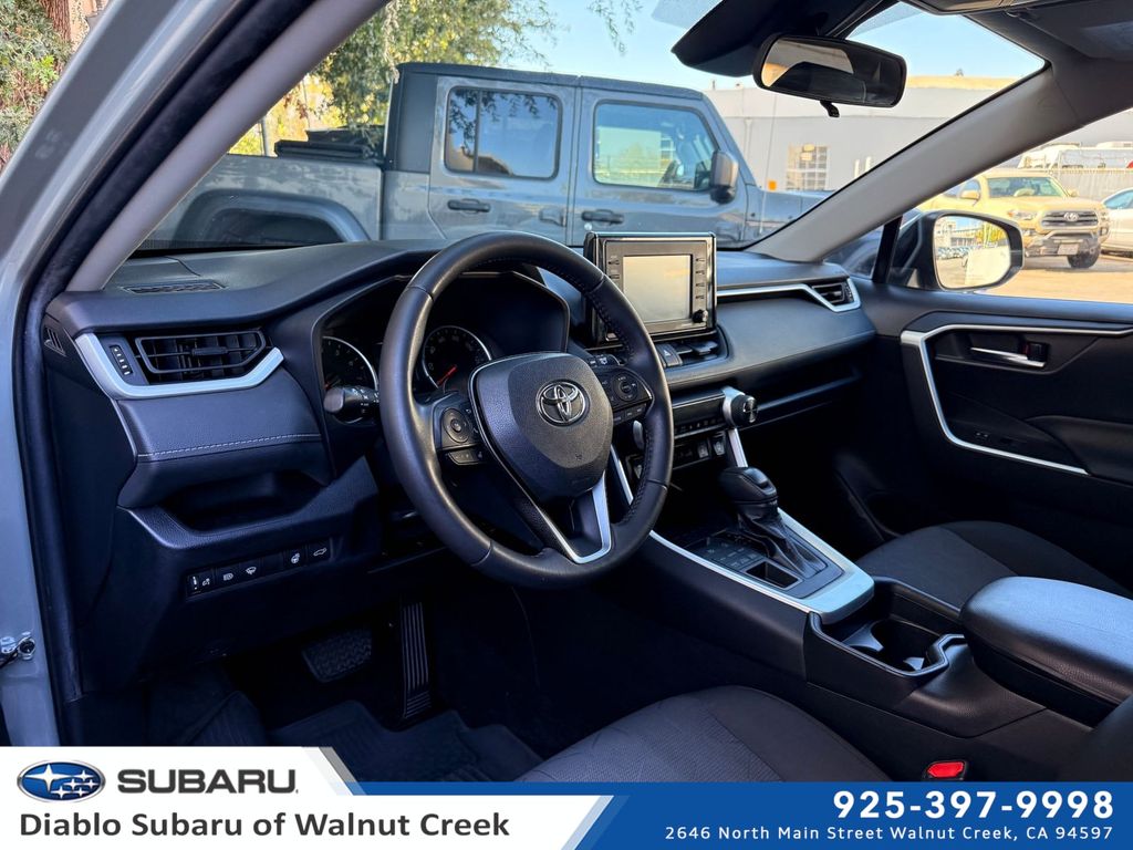 Thumbnail: 2021 Toyota RAV4 - 2