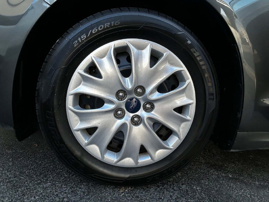 Thumbnail: 2019 Ford Fusion - 8