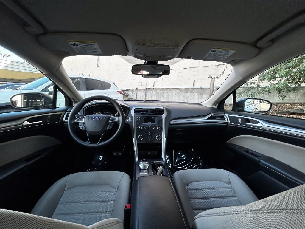 Thumbnail: 2019 Ford Fusion - 10