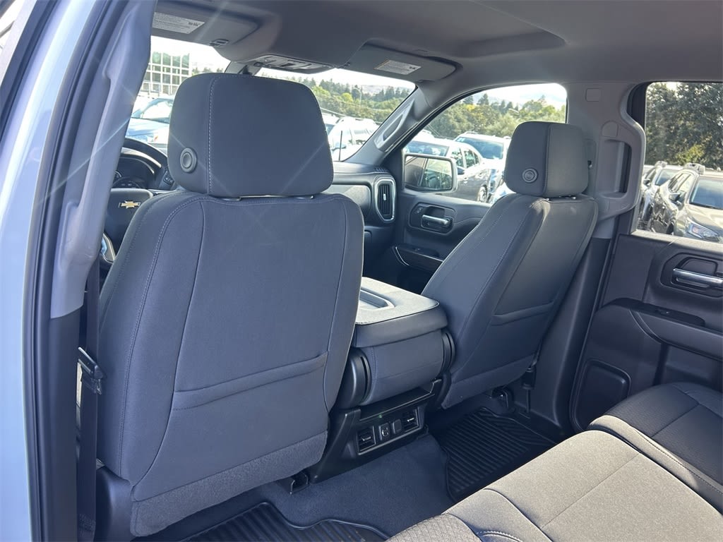 Thumbnail: 2022 Chevrolet Silverado 1500 - 13