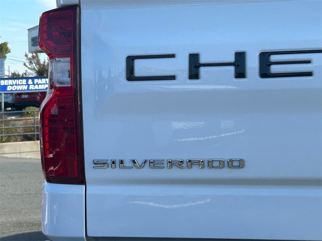 Thumbnail: 2022 Chevrolet Silverado 1500 - 7