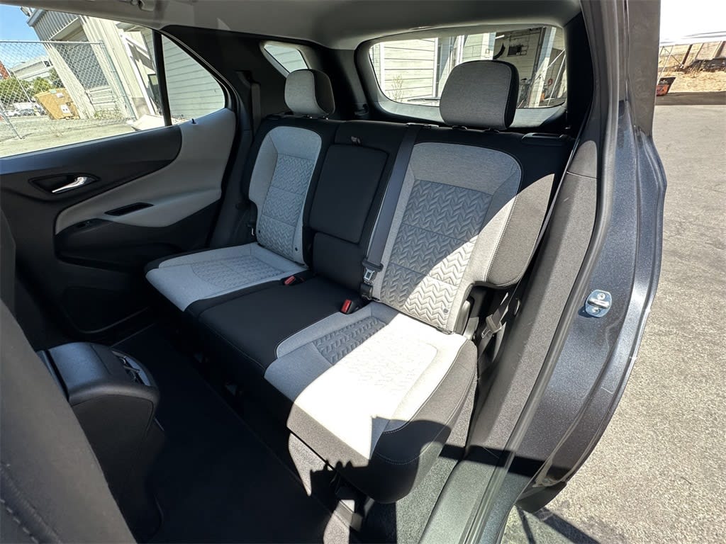 Thumbnail: 2022 Chevrolet Equinox - 20