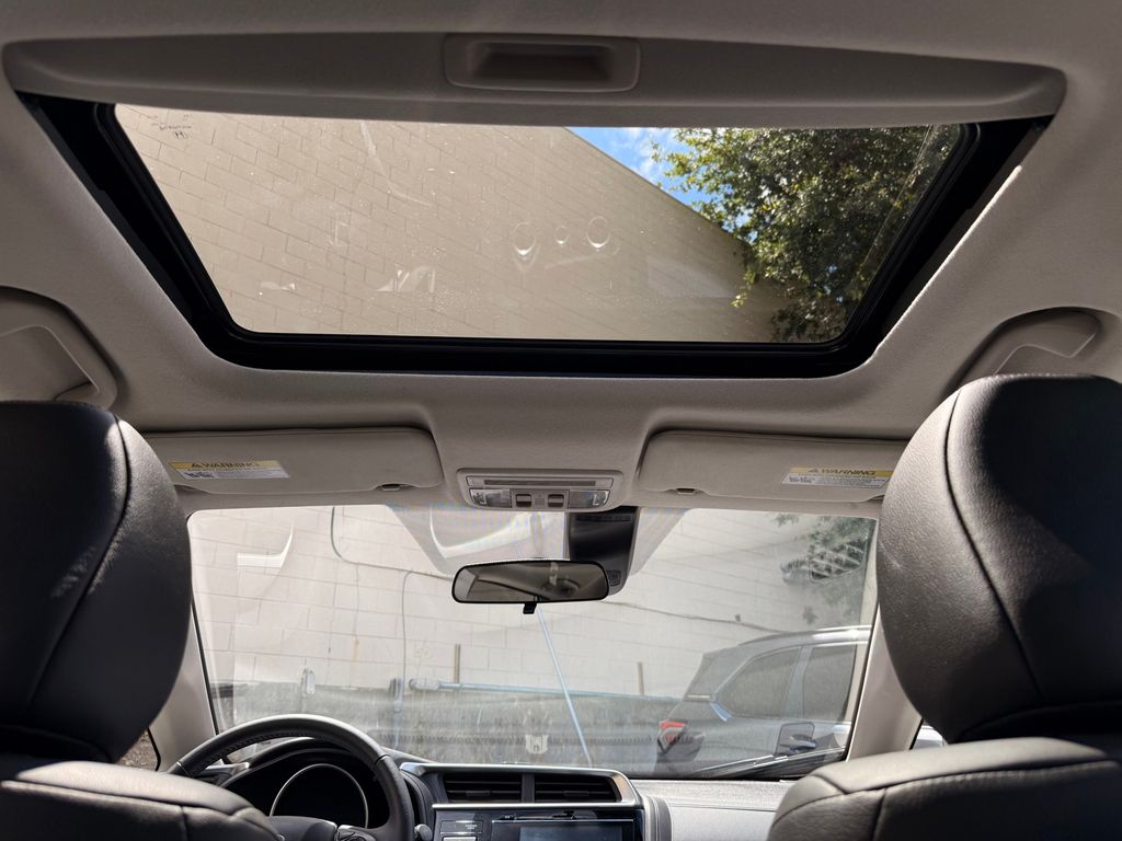 Thumbnail: 2020 Honda Fit - 20