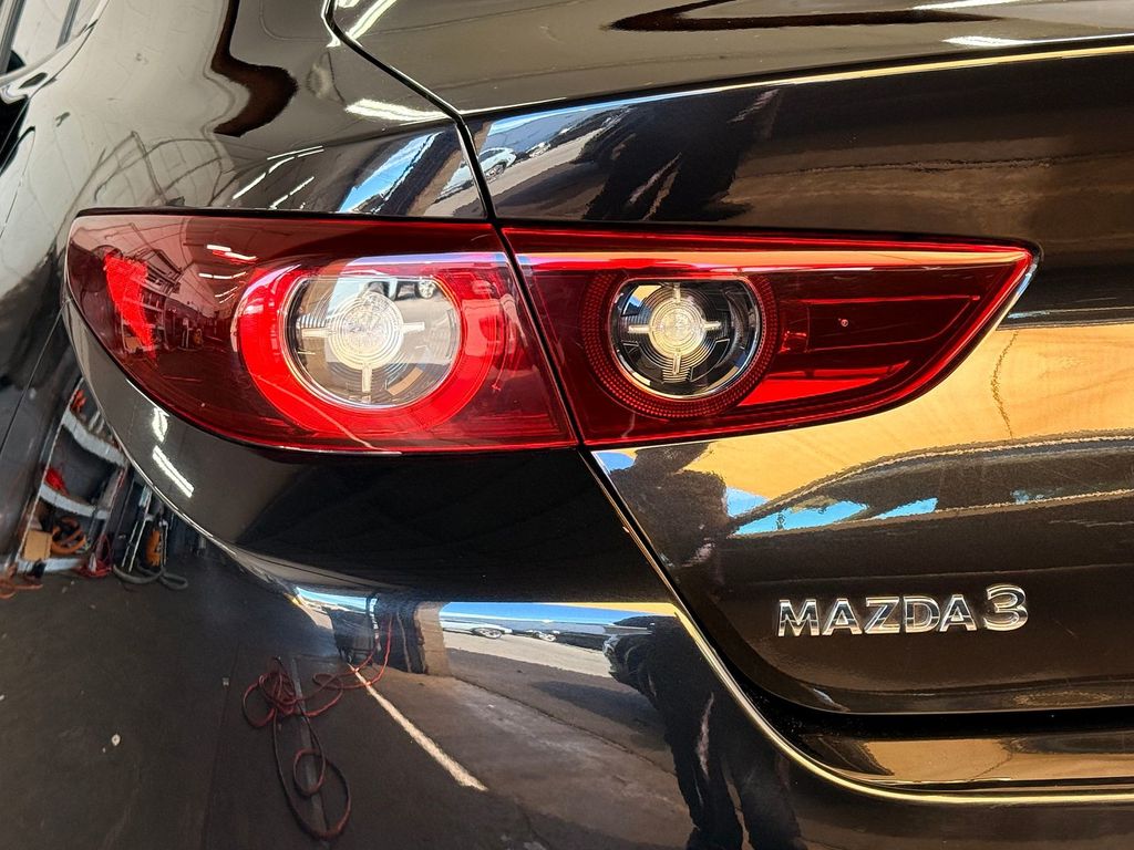 Thumbnail: 2024 Mazda Mazda3 - 19