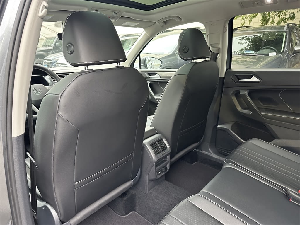 2022 Volkswagen Tiguan SE 13