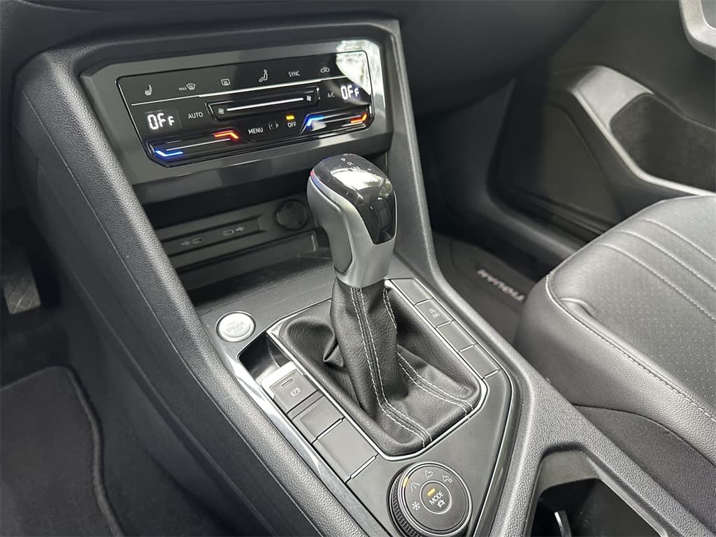 2022 Volkswagen Tiguan SE 15