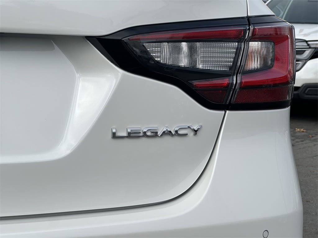 2025 Subaru Legacy Limited 19