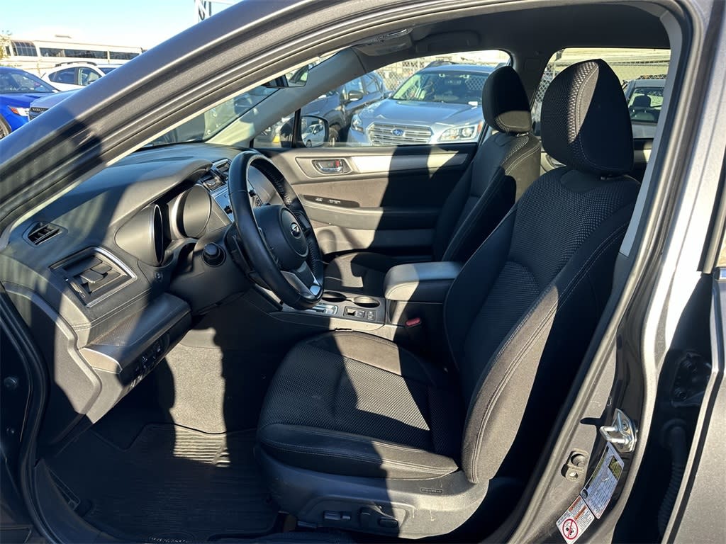 2018 Subaru Outback Premium 9