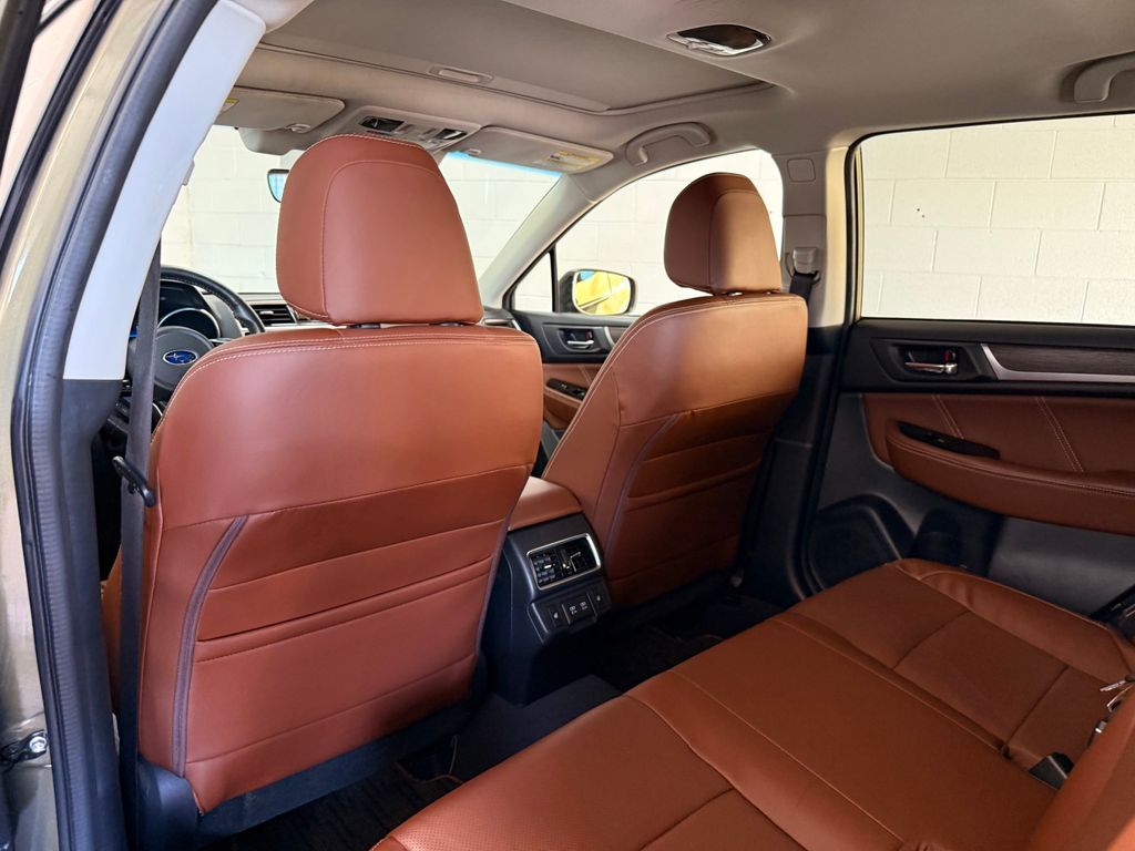 Thumbnail: 2019 Subaru Outback - 12