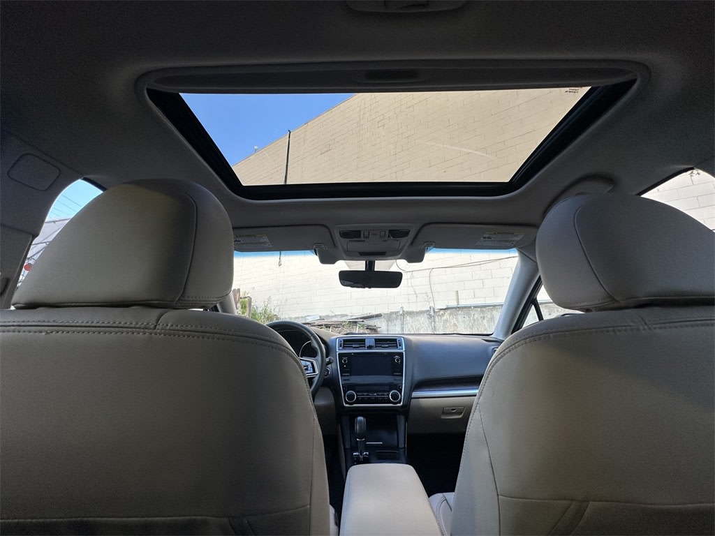 Thumbnail: 2018 Subaru Outback - 21