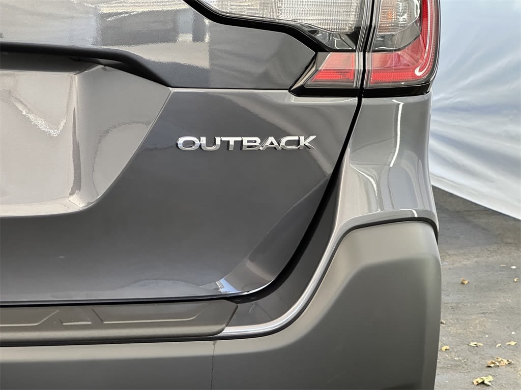 2025 Subaru Outback Premium 7