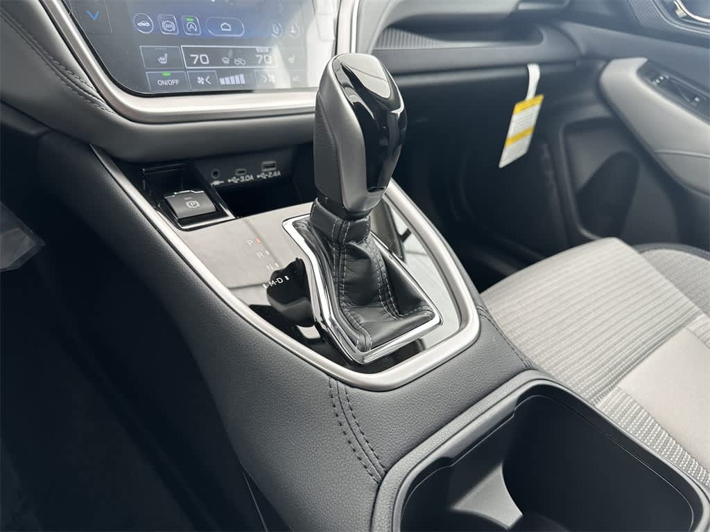2025 Subaru Outback Premium 14