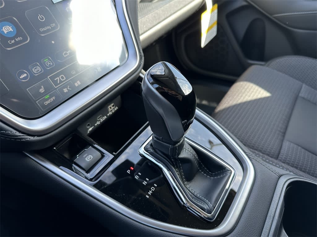 2025 Subaru Outback Premium 14