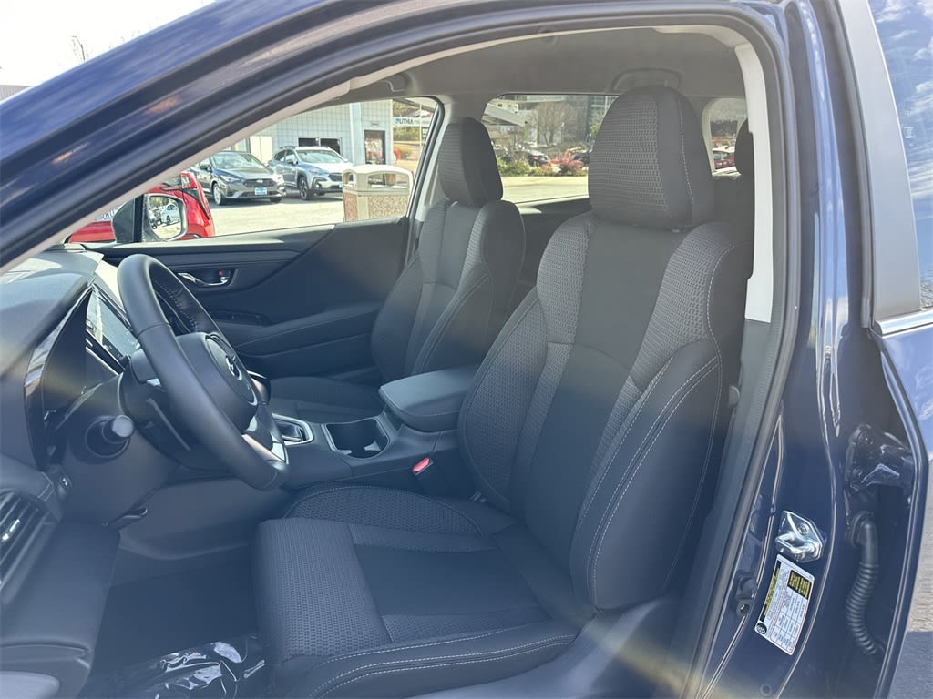 2025 Subaru Outback Premium 11