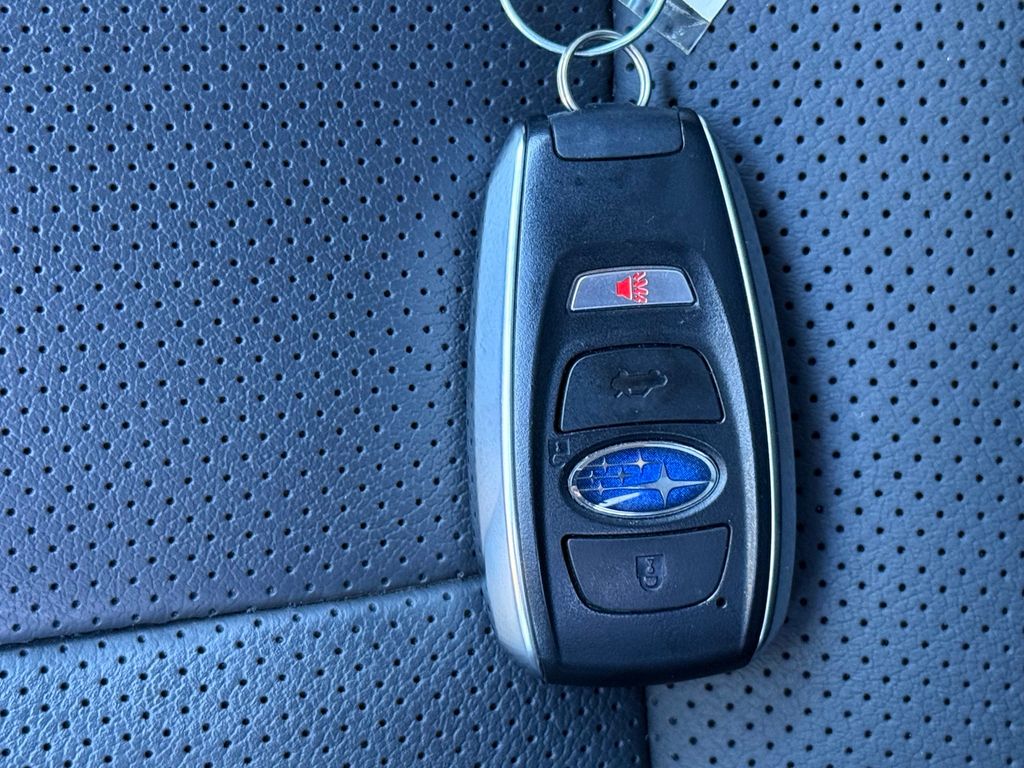 Thumbnail: 2025 Subaru Outback - 18