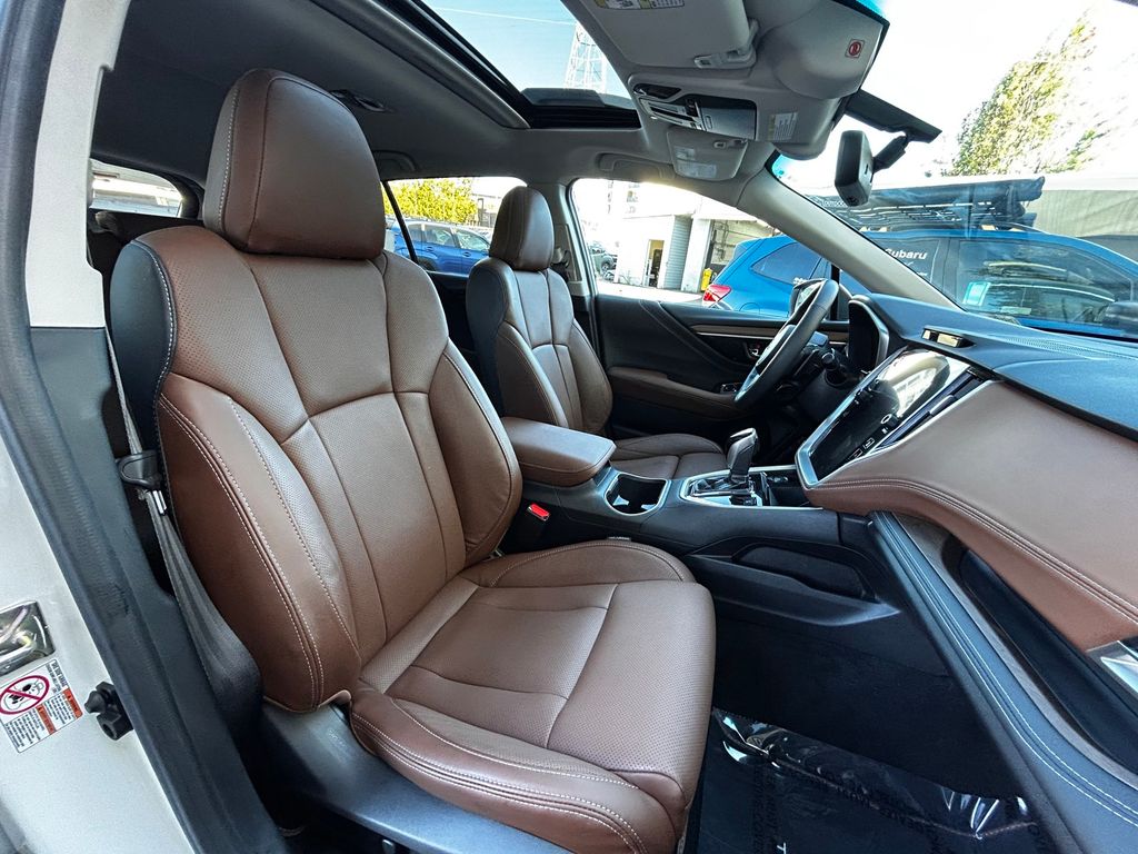 Thumbnail: 2020 Subaru Outback - 10