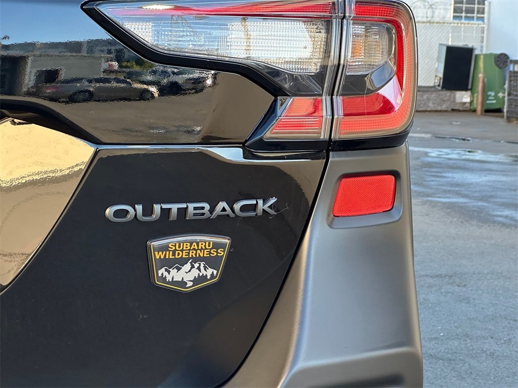 Thumbnail: 2025 Subaru Outback - 18
