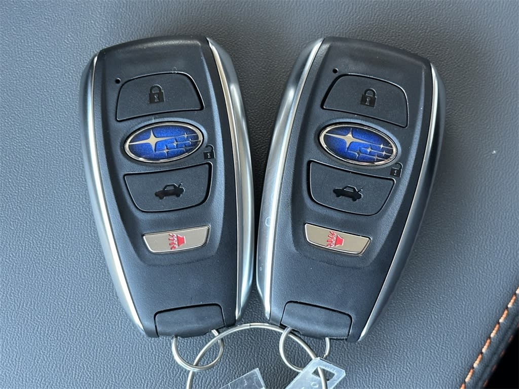 2025 Subaru Crosstrek Limited 17