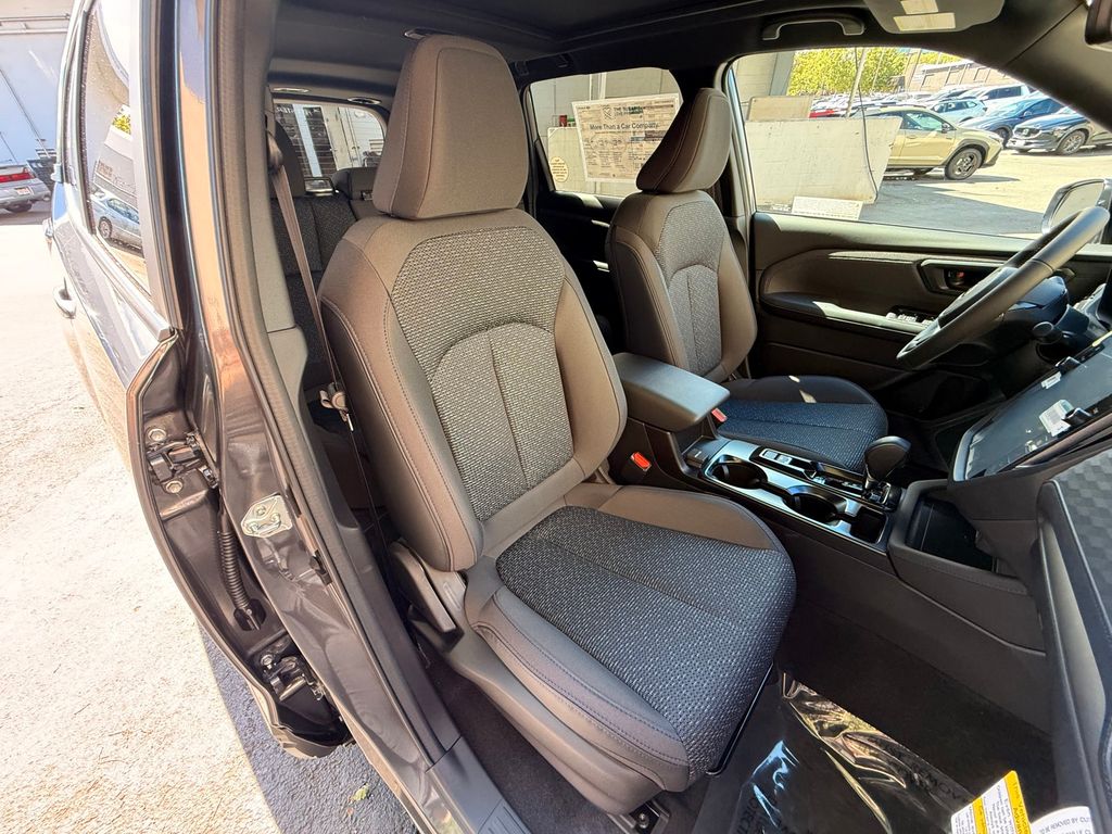 Thumbnail: 2026 Subaru Forester - 12