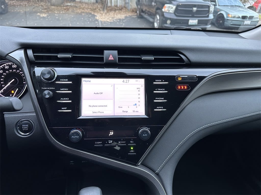 Thumbnail: 2019 Toyota Camry - 15