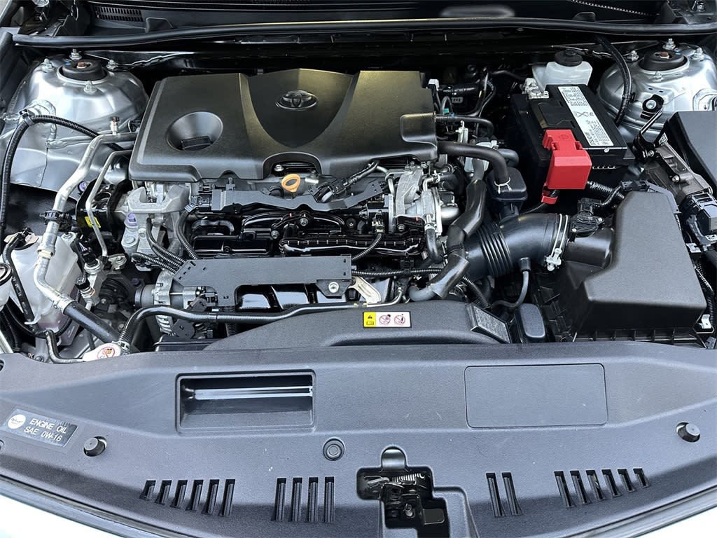 Thumbnail: 2019 Toyota Camry - 9