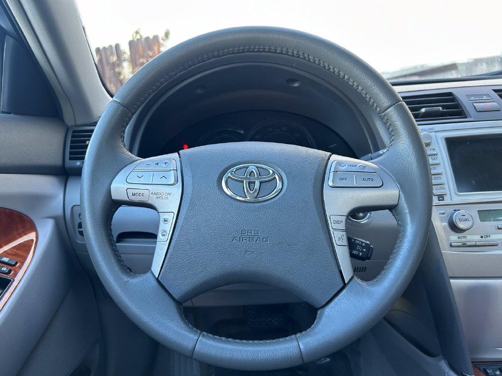 Thumbnail: 2010 Toyota Camry - 13
