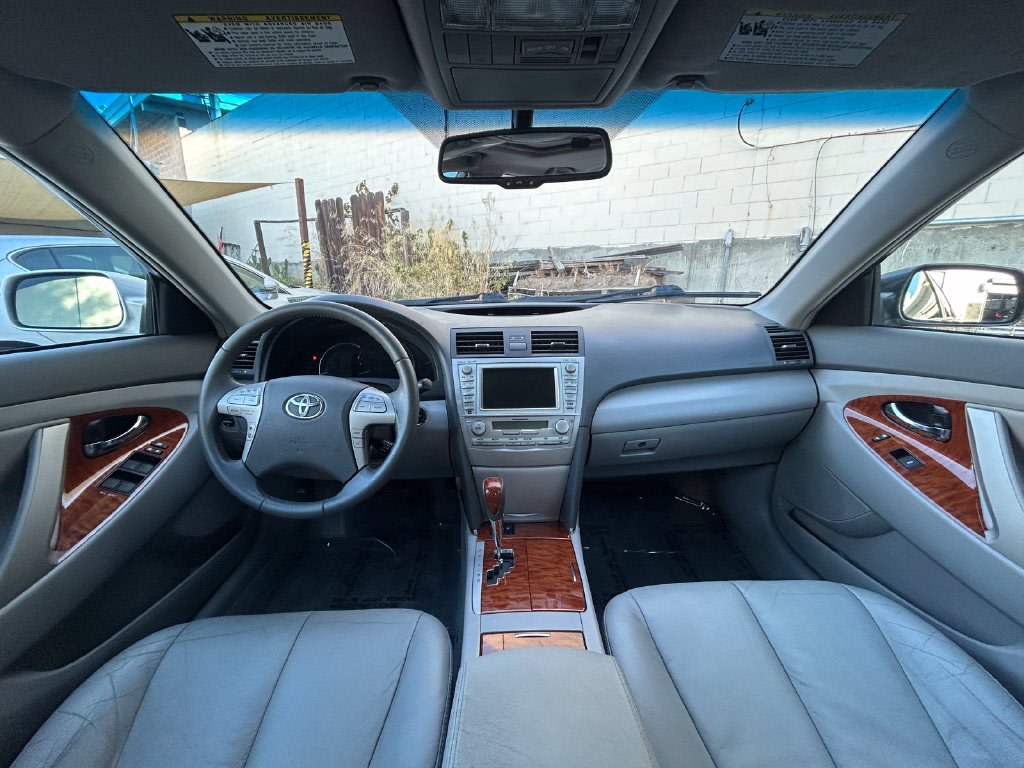 Thumbnail: 2010 Toyota Camry - 10