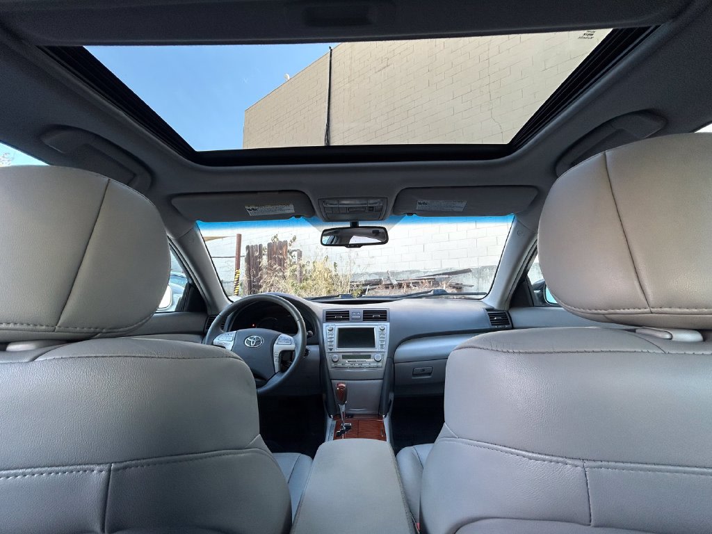 Thumbnail: 2010 Toyota Camry - 7