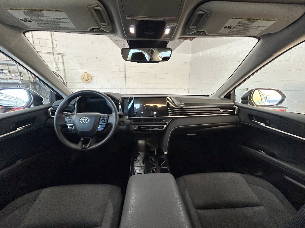 Thumbnail: 2025 Toyota Camry - 8
